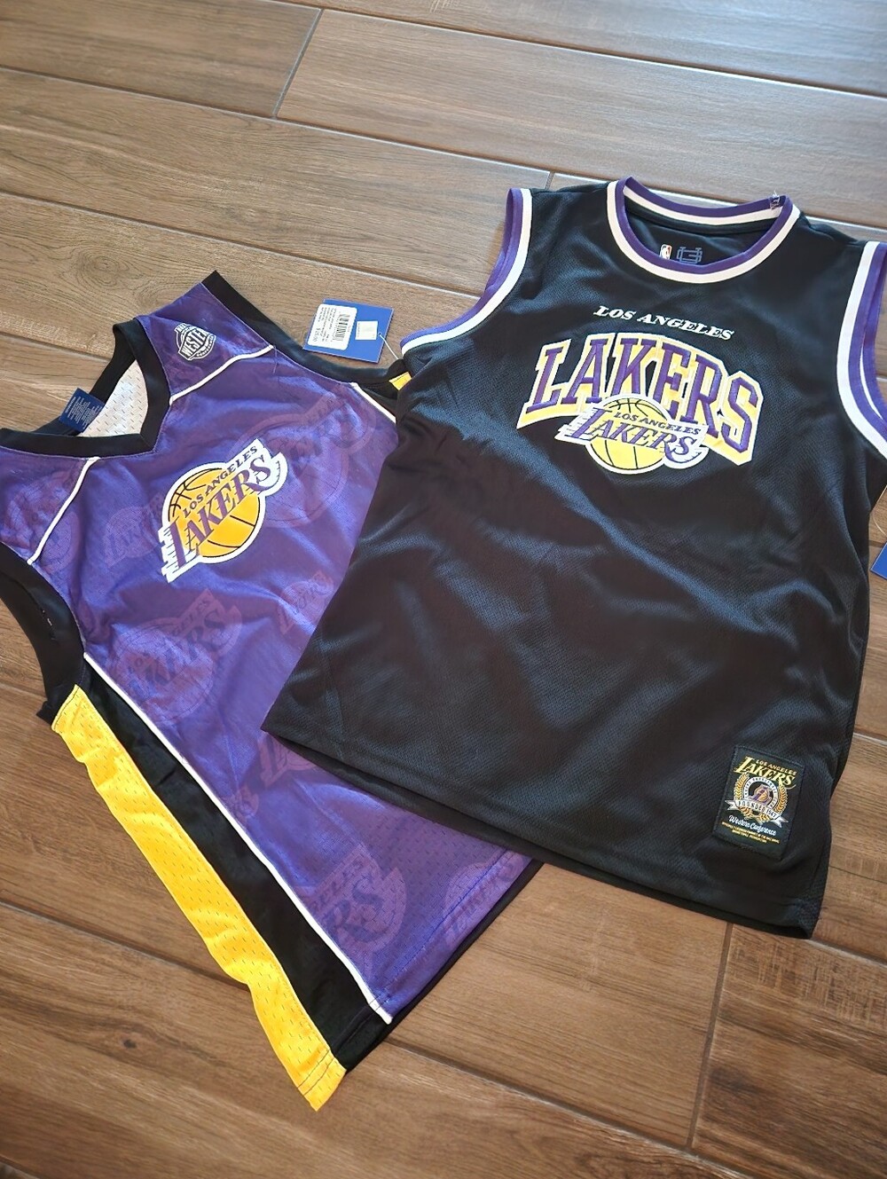 2 Kids' LAKERS Reversible Basketball Jersey - Purple & Black